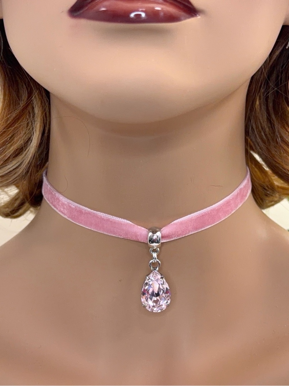 Handmade powder soft Pink Velvet Choker Necklace with Teardrop Crystal Pendant